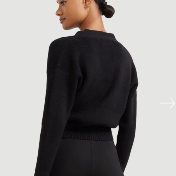 Modern Citizen Marlowe V Neck Cropped Faux Wrap Sweater Black XL NWOT - Picture 2 of 4